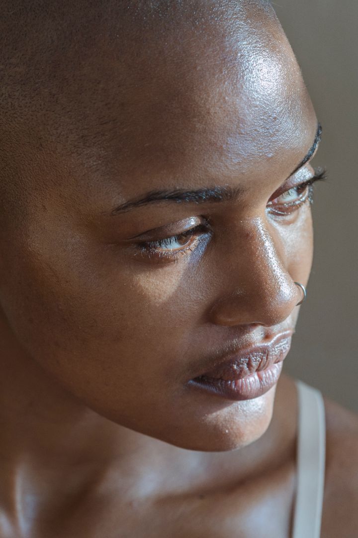 How to Enhance Dull, Dehydrated and Dry Melanin-Rich Skin
